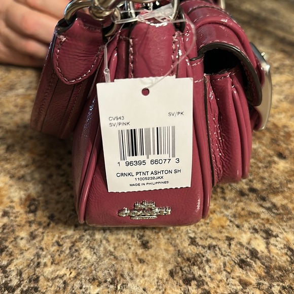 NWT Coach Ashton Baguette Bag CV943 Silver Pink Shoulder Handbag - Picture 16 of 16
